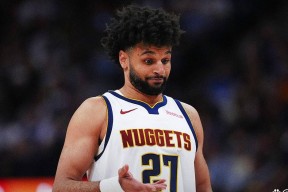  火箭和老鹰的比赛回放 