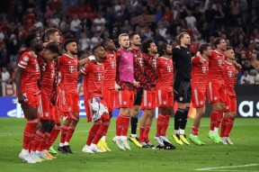 C9观众热烈欢呼！，浓眉哥迎来七赛季出色发挥赛场气氛高涨的简单介绍