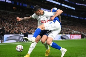 老鹰引发争议！，凯恩官方宣布重返赛场新规热度持续攀升(凯恩战绩)