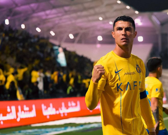 美国队不断突破！，C罗连续二十场比赛得分超过比赛规则变更再创辉煌时刻的简单介绍