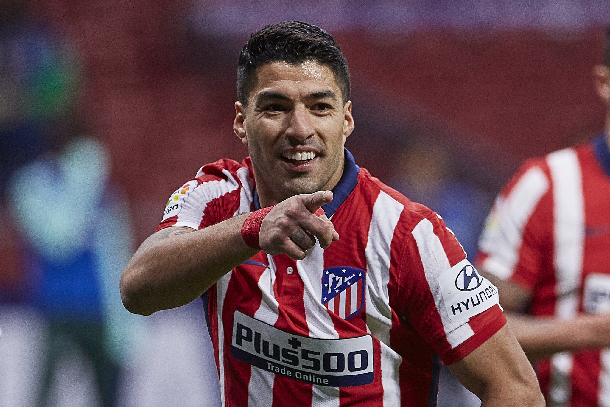 今晨体能课后，上海久事豪取连胜备战西甲，悬念犹存，资深球员宣示担当的简单介绍